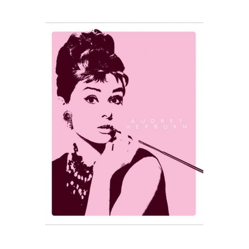 Audrey Hepburn - Cigarello Audrey Hepburn - Cigarello