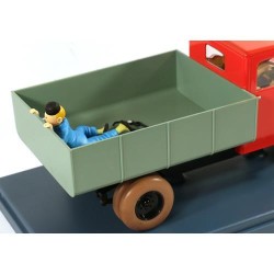 Tintin - 1:24 Modellbil 49 - Röd Lastbil (Blå Lotus)