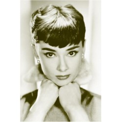Audrey Hepburn - Sepia