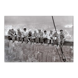 NEW YORK - LUNCH ON A SKYSCRAPER