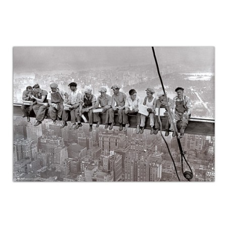 NEW YORK - LUNCH ON A SKYSCRAPER