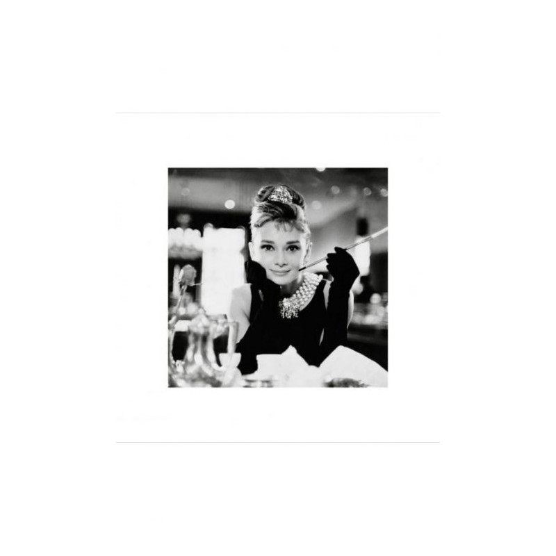 Audrey Hepburn - B&W Breakfast at Tiffanys