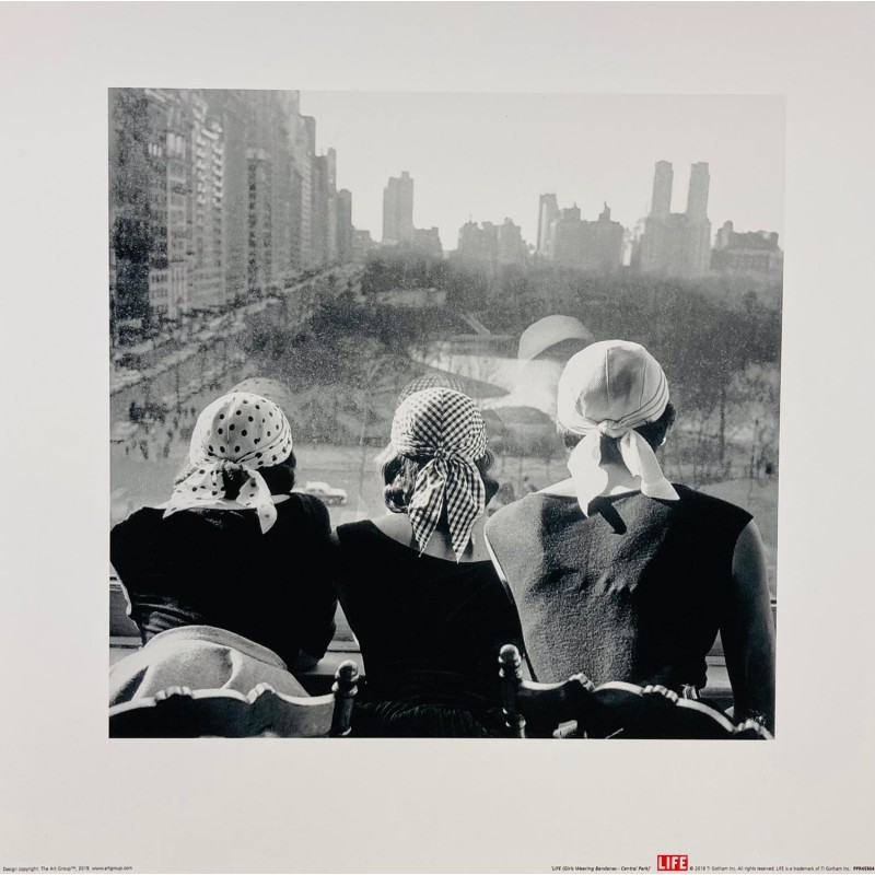 Time Life - Girls wearing bandanas - Central Park