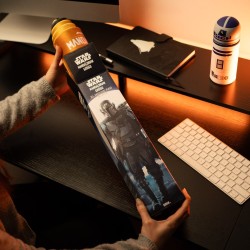 Skrivbordsunderlägg/musmatta - Star Wars – The Mandalorian & Grogu (90 × 40 cm)