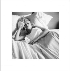 Marilyn Monroe - Bed
